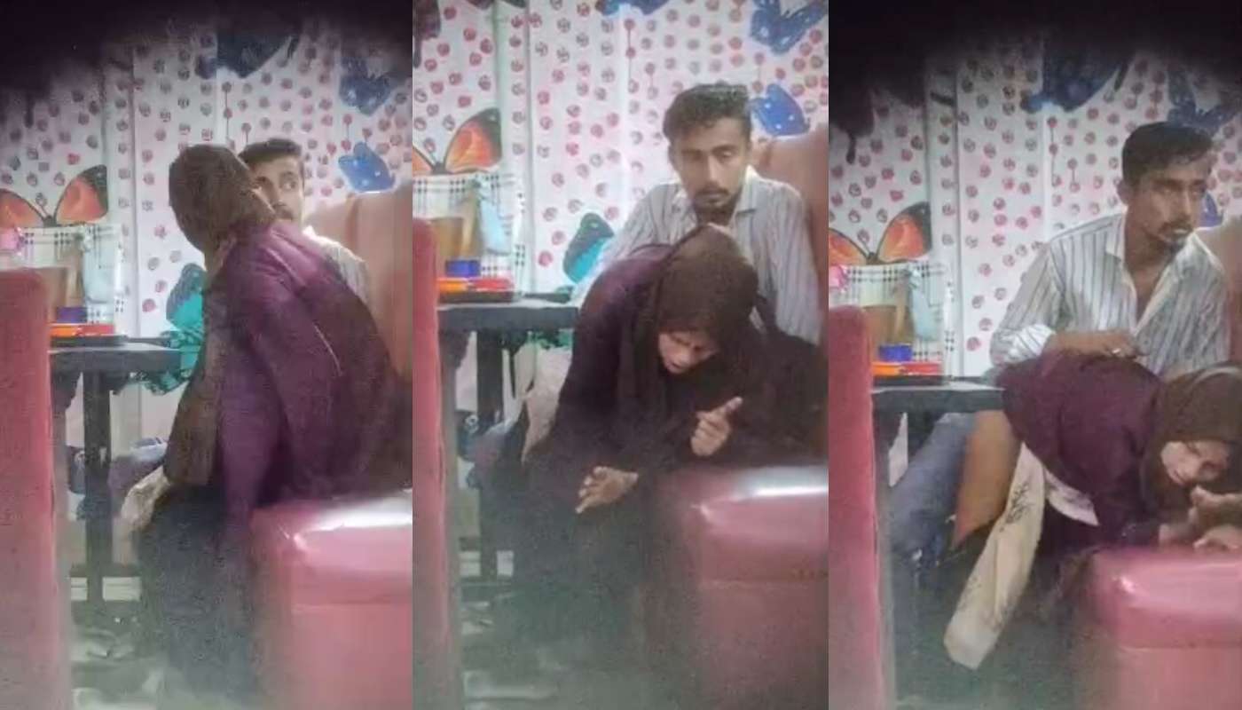 Horny Hijabi Girl Fucking With Lover In Restaurant